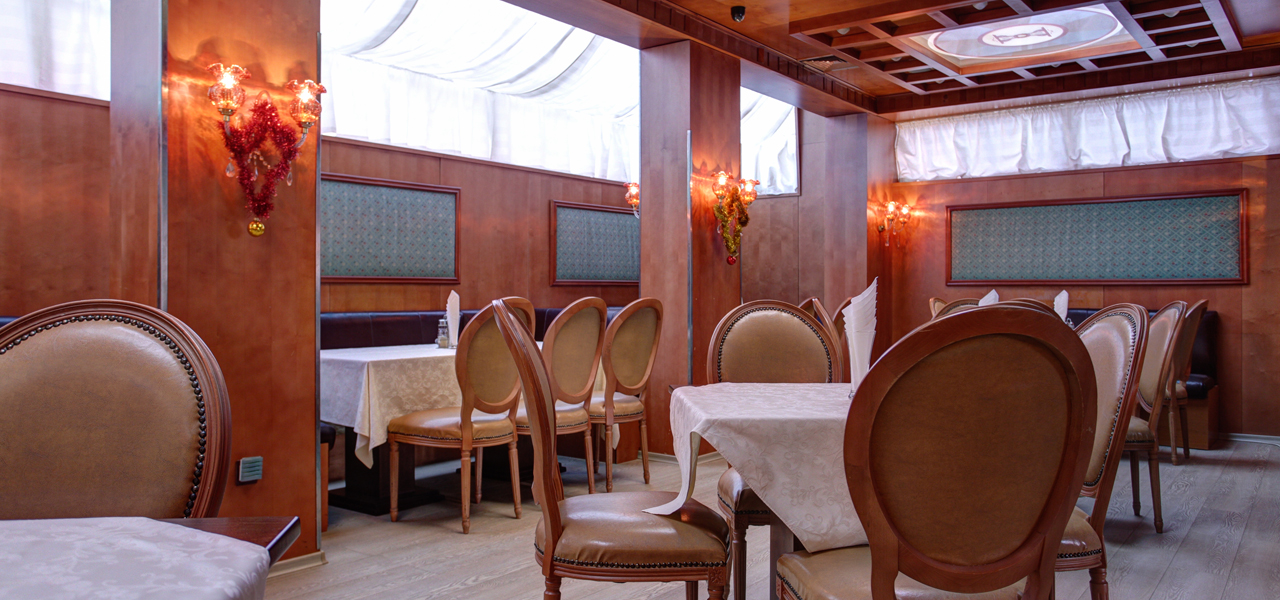 Хотел Ренесанс, София